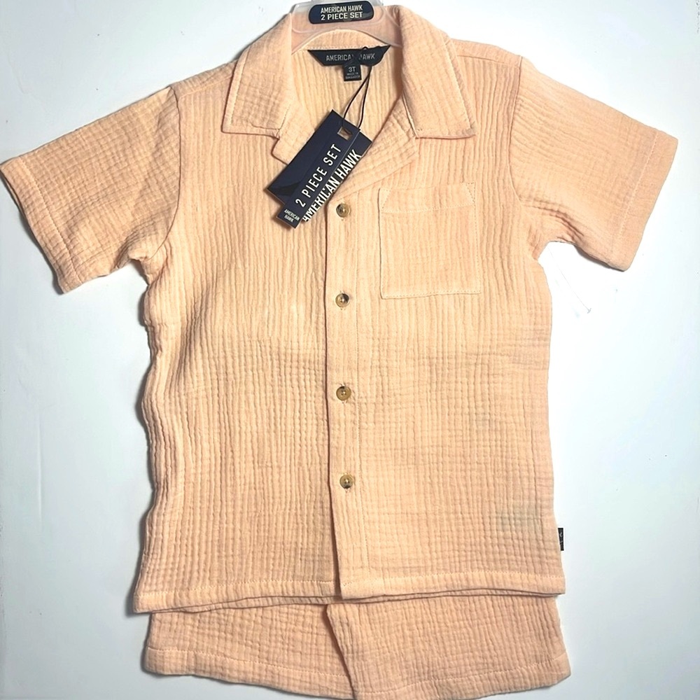 2 pc boys cotton crinkled gauze set in melon color. Perfect for summer!
